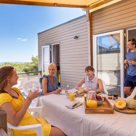 Tikayan Le Mediterranee - Maeva 캠프장