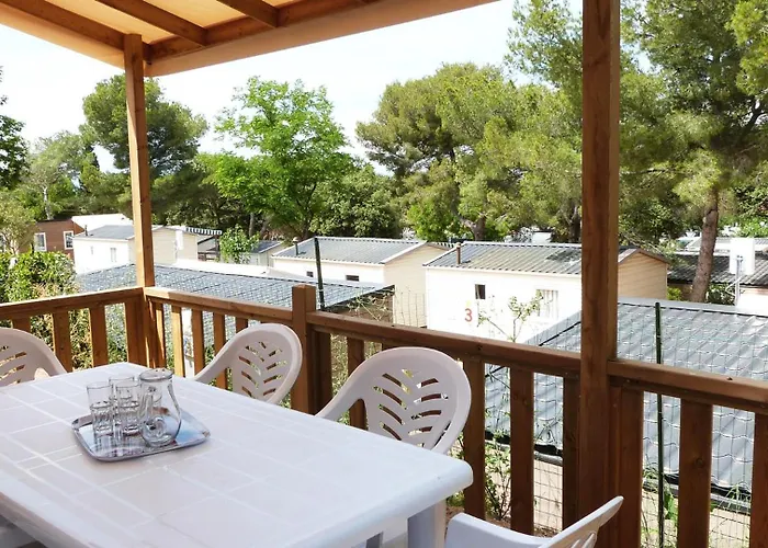 Tikayan Le Méditerranée - Maeva Campeggio