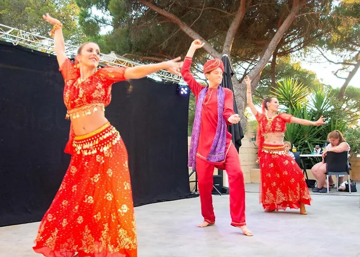 Campeggio Tikayan Le Méditerranée - Maeva 3*